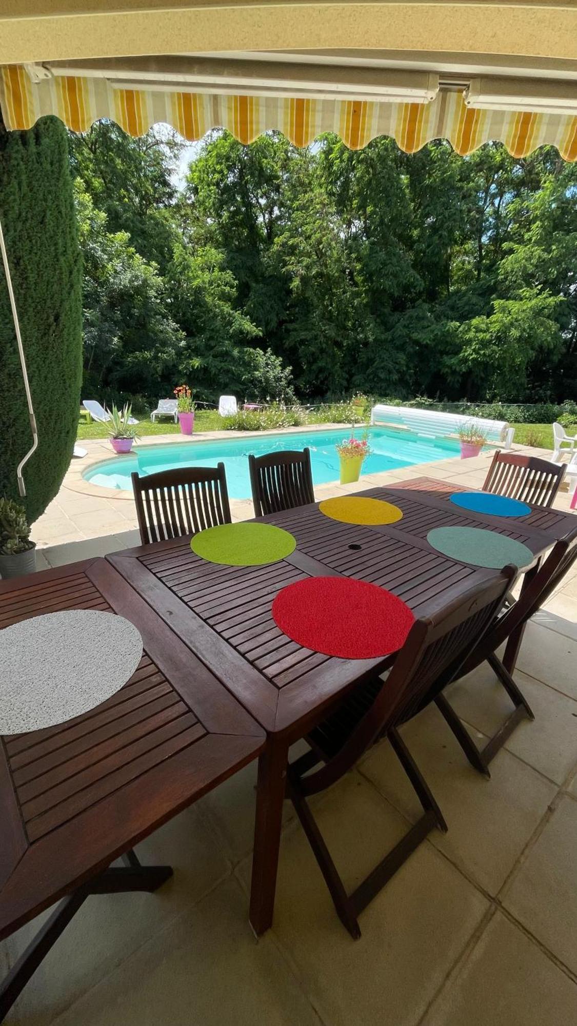 Chez Nath Et Scott Apartment Vienne  Ngoại thất bức ảnh